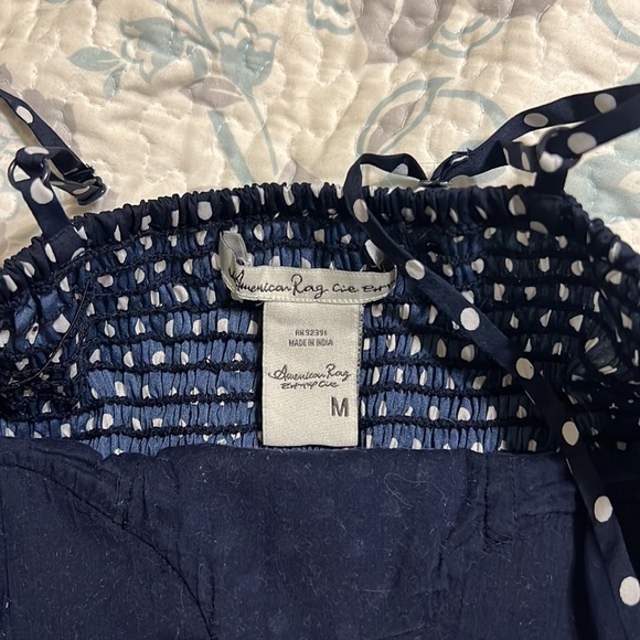 American Rag Navy and white polka dot dress with pockets has pin-up look - Picture 4 of 4